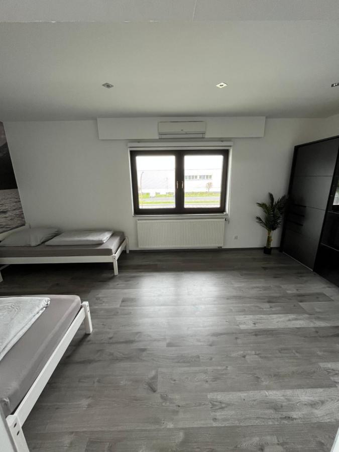 Messewohnung/Ferienwohnung Keulen Buitenkant foto